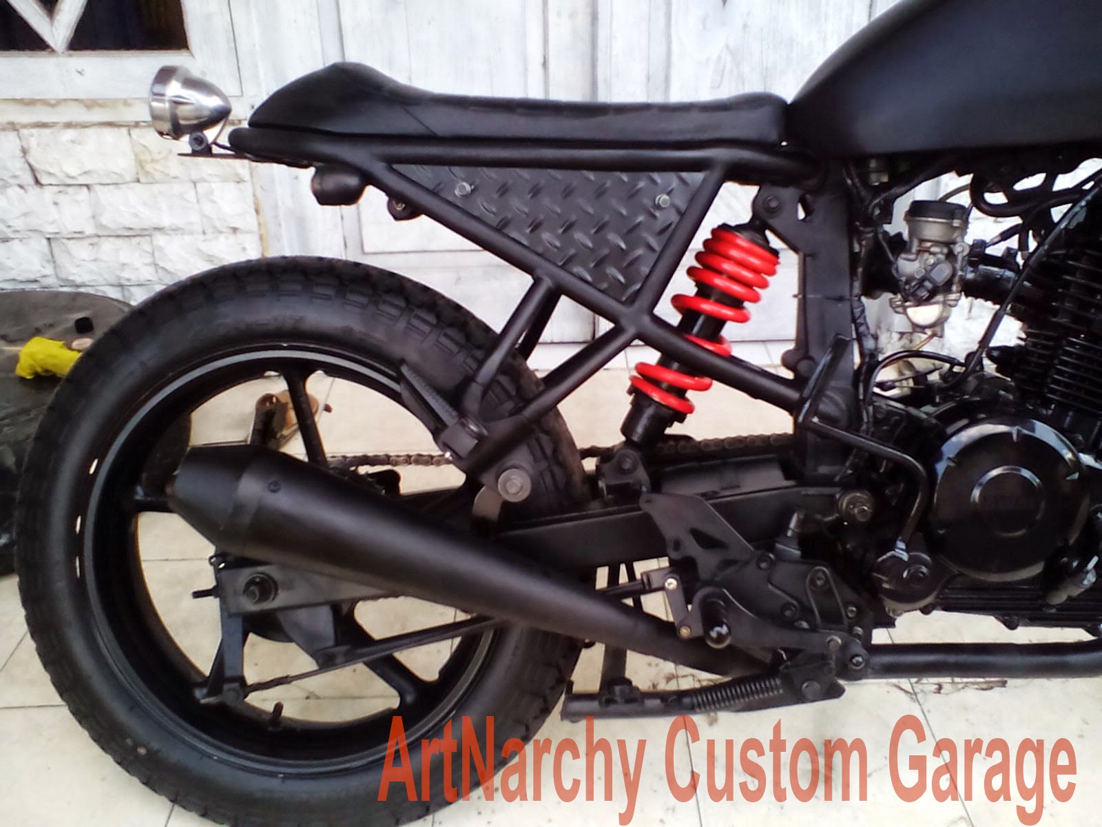 AhhhNITA Byson Cafe Racer Project By ArtNarchy Custom Garage