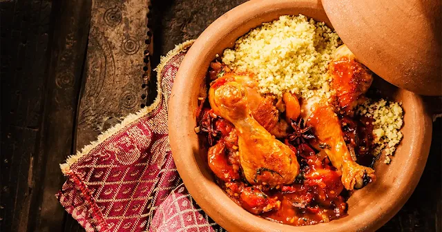 كيفية حرق طاجن الفخار قبل الاستعمال