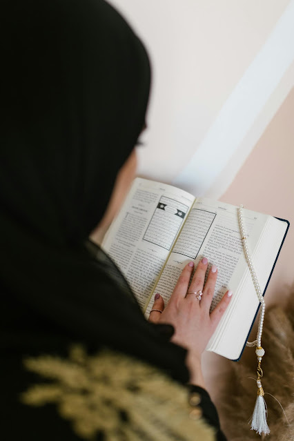 Slow Reading Benefits