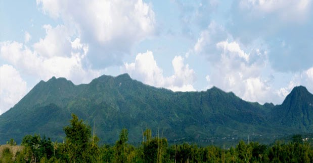 Pesugihan Gunung Kawi, Ritual, Tumbal, dan Kisah Nyata