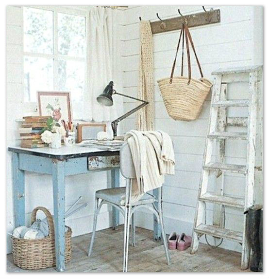 shabby chic,shabby chic στυλ,γραφεια σε shabby chic στυλ,διακοσμηση σπιτιου,χειροποιητα γραφεια,παλαιωση,decoupage,ντεκουπαζ σε ξυλο