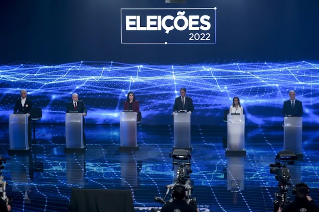 Lula e Bolsonaro trocam acusações e são os principais alvos de ataques no 1º debate na TV