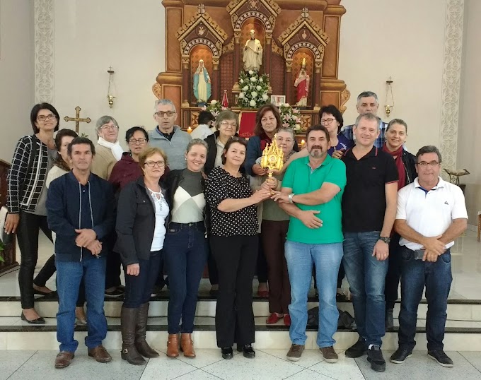 VOLUNTÁRIOS DO HOSPITAL DE LUIZ ALVES FAZEM ROMARIA À TERRA DE ALBERTINA