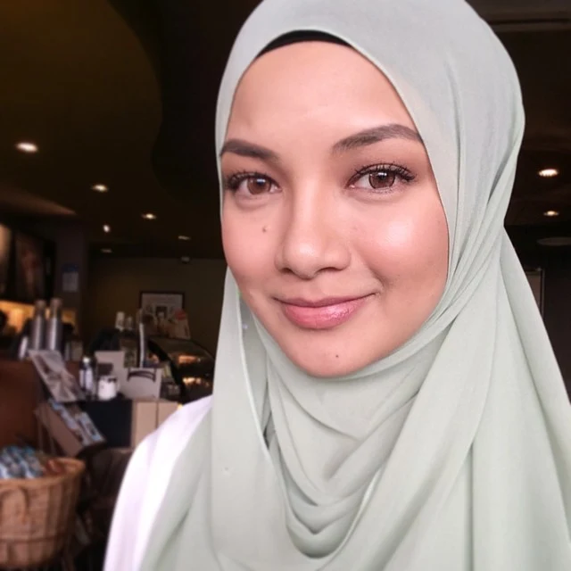 Foto Terbaru Neelofa Berhijab 2014