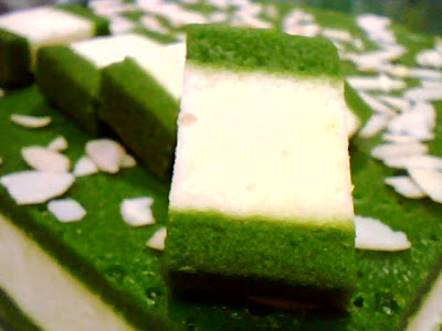 DapurKu SaYang: Kek Lapis Evergreen Kukus - updated