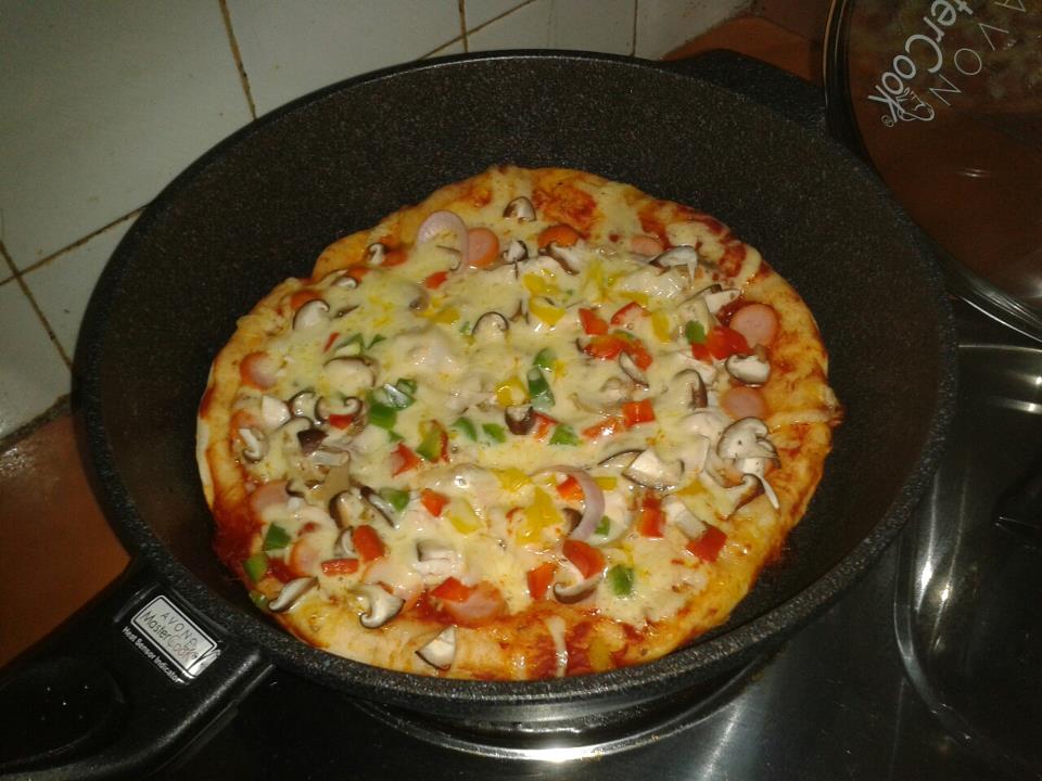 Orkid-ria.blogspot.com: Pizza Ala AVON Master Cook FRY PAN