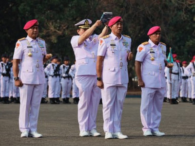 Naik Bintang Tiga, Mayjen TNI Marinir Nur Alamsyah Jabat Komandan Kodiklatal