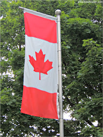 Bandera de Canadá en las Islas de Toronto