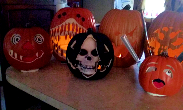 Las Vegas Halloween horror host show Jack-o'-lanterns