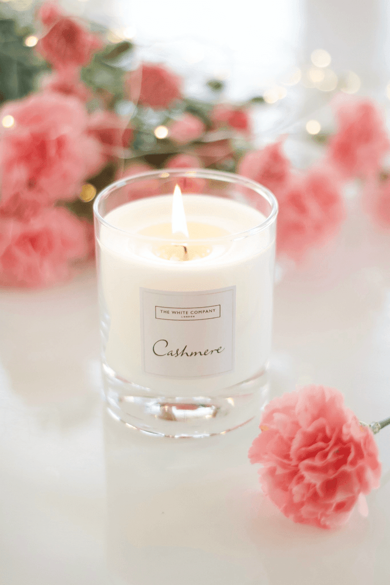 The White Company Cashmere Candle Review