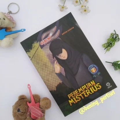 review novel perempuan misterius