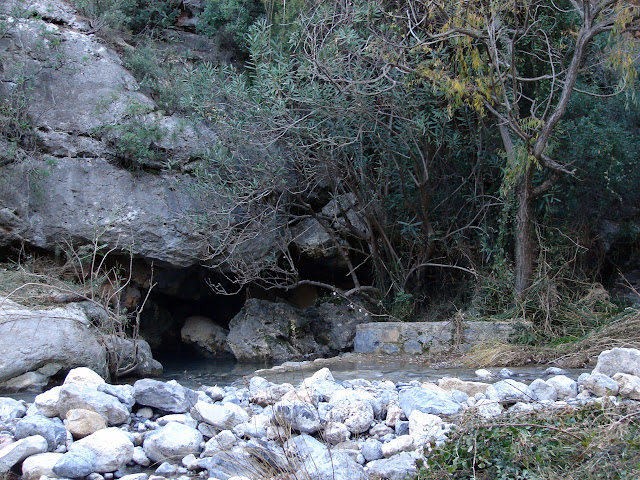 senderismo Nacieminto del río Lucena