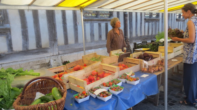 Honfleur - Biomarkt jeden Mittwoch