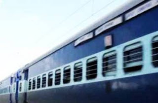 ahmedabad-puri-express-didnot-stopped-and-moved-few-kilometers-without-engine