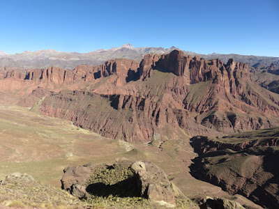 Die Berge von La Cienega