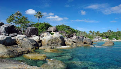 Pantai Parai Tenggiri