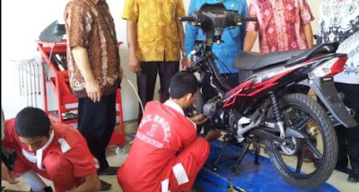 Lowongan Kerja Mekanik Motor PT Duta Motor Terbaru 2019