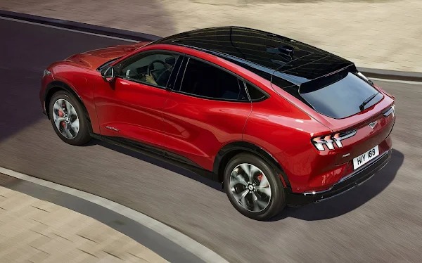 Ford lança Mustang Mach-E, mas só chega às ruas em 2021