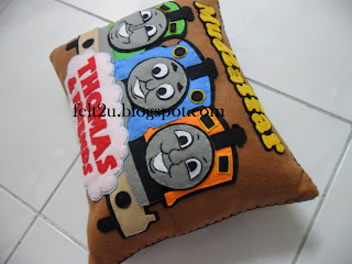 BaNTaL FeLT ThOMaS n FRieNDs (FRoNT)
