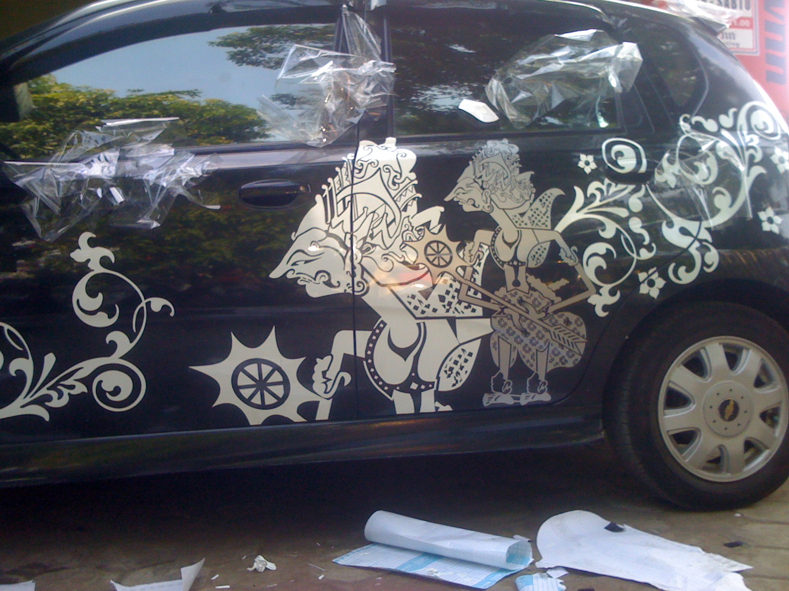 BROWNN EXOTIC Cutting Sticker Mobil Gambar Wayang Dan Flames