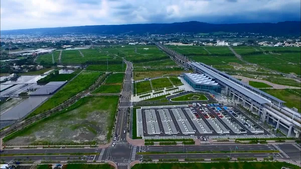 ▲彰化高鐵特定區區段徵收之可建築土地公開標售開跑，本次土地標售自即日起開始受理投標，於9月7日上午10時在彰化縣政府1樓視聽簡報室開標，歡迎鄉親踴躍投標，投資彰化、共享開發榮景。（彰化縣政府地政處提供）