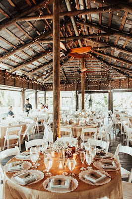 simple table setting at reception