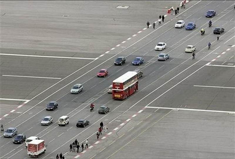 Aeroporto de Gibraltar: curioso e perigoso