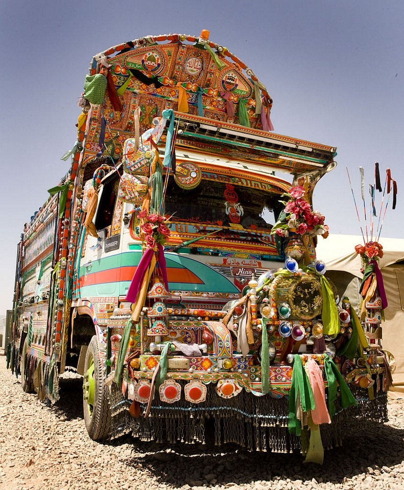 pakistan-jingle-trucks-12 pakistan-jingle-trucks-12