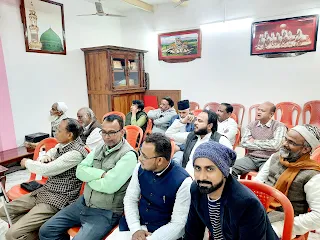 जौनपुर: बज़्म ए शीराज़ के तत्वावधान में काव्य गोष्ठि का आयोजन  | #NayaSaveraNetwork