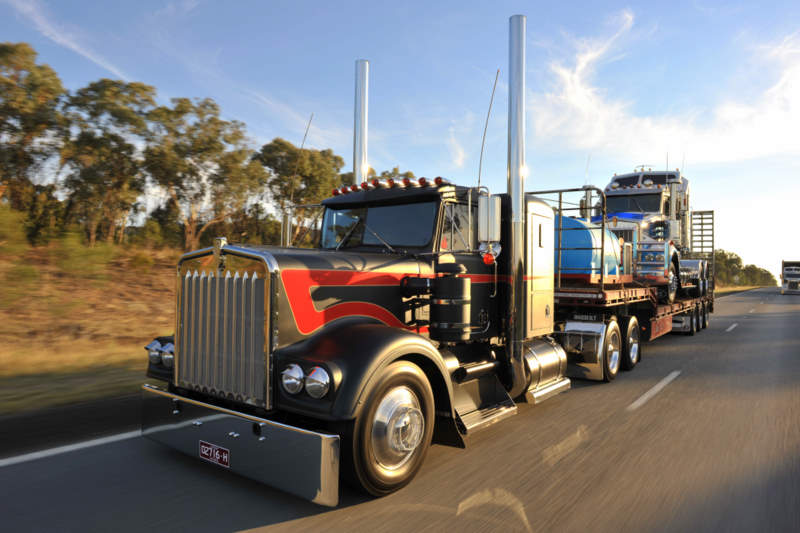 Heres some pics of what we had at penrith truck show