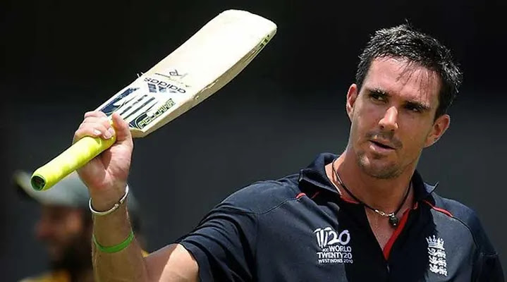 Kevin Pietersen Playing for England National Cricket Team