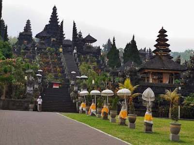 Exploring the Majestic Besakih Temple: A Gem of Balinese Tourism