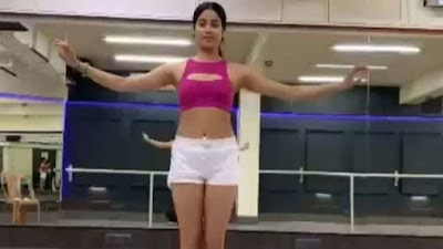 Janhvi Kapoor Belly Dance