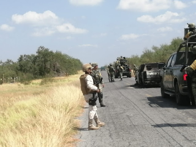 Galería; Vean nada mas; así dejaron y quedaron las camionetas Sicarios del Cártel del Golofo vs Sicarios del Cártel del Noreste ayer en Tamaulipas