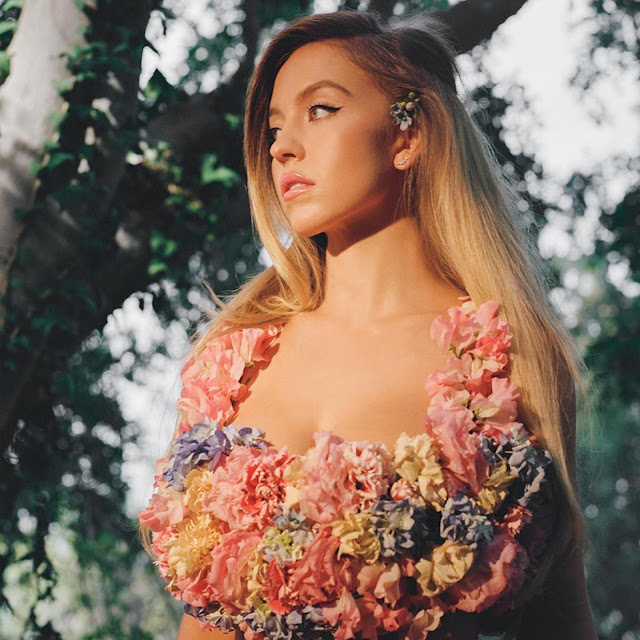 Sydney Sweeney beautiful fashion model in sexy photoshoot