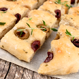 Oppskrift Hjemmebakt Perfekt Focaccia Oliven Timian Kjøttfri Tapas Vegetartapas