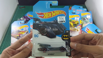 Hot Wheels Super Treasure Hunt Batmobile