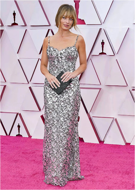 Margot Robbie w sukni Chanel Oscary 2021