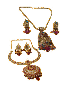 Gold fashion jewellery