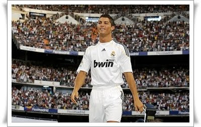 Cristiano Ronaldo Come to Real Madrid Wallpaper