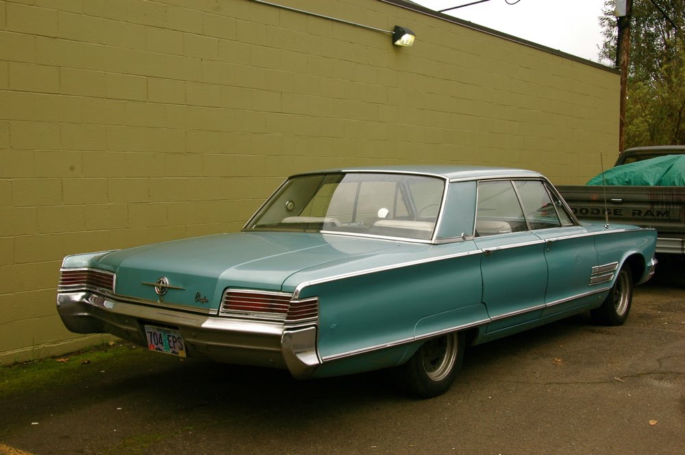 1966 Chrysler 300 Sedan