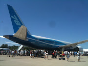 #Oshkosh20112011 Boeing 787 Dreamliner debuts at Oshkosh (photo )