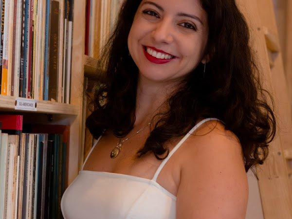 Entrevista com  a autora Aione Simões 