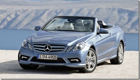 2010-Mercedes-Benz-E-Class-Convertible-10