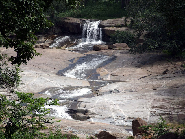 Image of Mirchaiya WaterFalls in Jharkhand