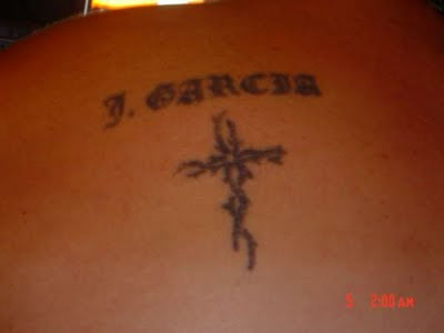 Rate my Tattoo » Blog Archive » Rosa azul, fundo vazado Rate my Tattoo » Blog Archive » Rosa azul, fundo vazado