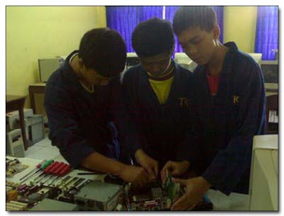 teknik komputer dan jaringan smk yadika 3 http://risz-panic.blogspot.com