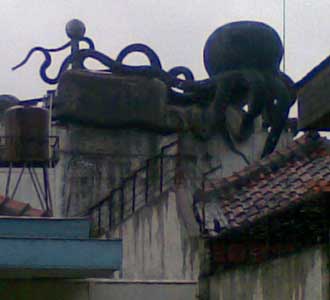 Eugeniacindy's Journal :): Gereja Setan di Bandung