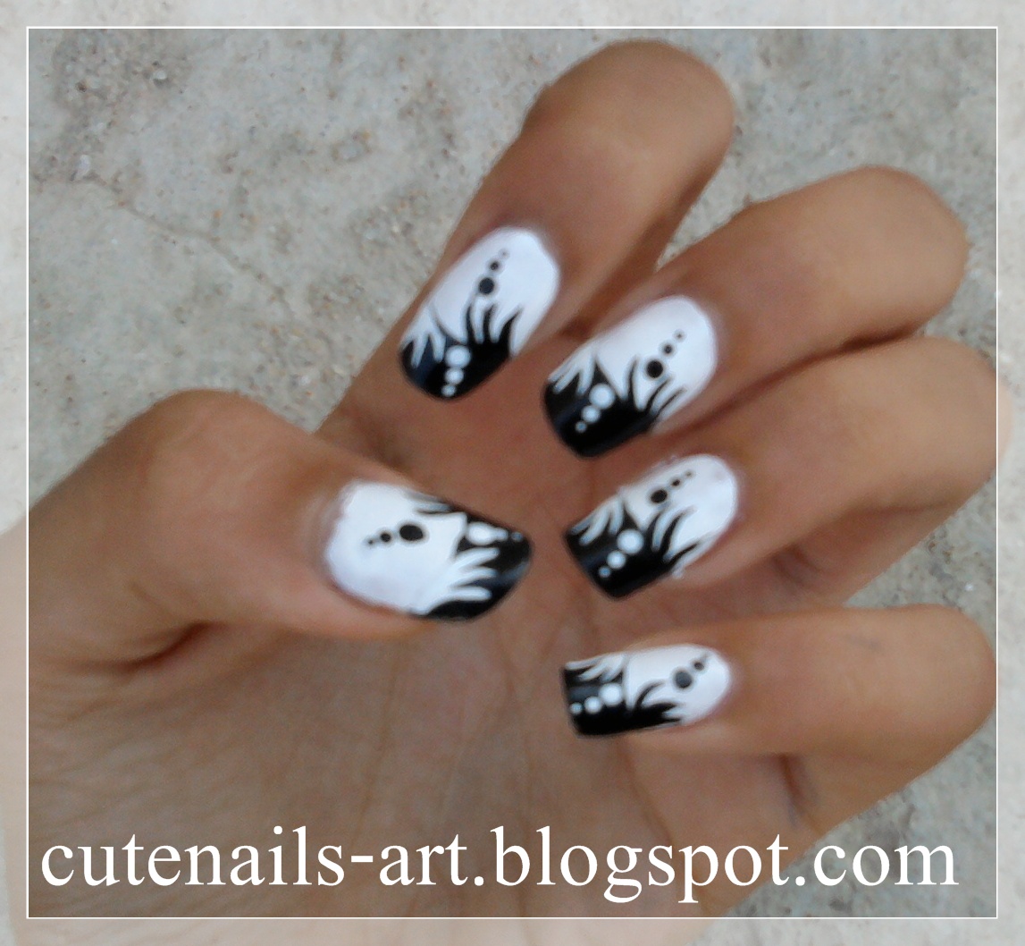 cutenails-art: Abstract /black and white nail art