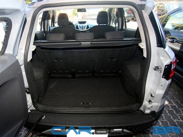 EcoSport 2013 Freestyle  - interior - porta-malas